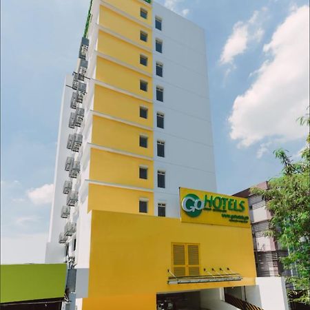 קואזון סיטי Go Hotels Cubao מראה חיצוני תמונה